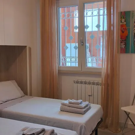 La Playa Nei Pressi Del Mare * Montesilvano Marina