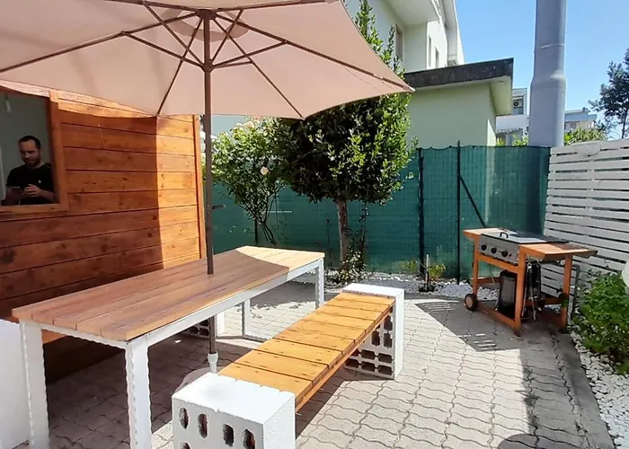 La Playa Nei Pressi Del Mare Apartamento *